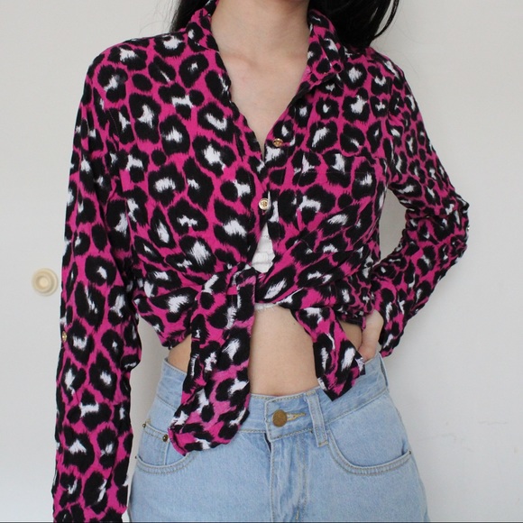 Pink leopard blouse - Picture 3 of 4